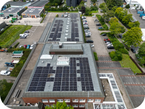 Photovoltaikanlage auf dem Dach eines Hauses